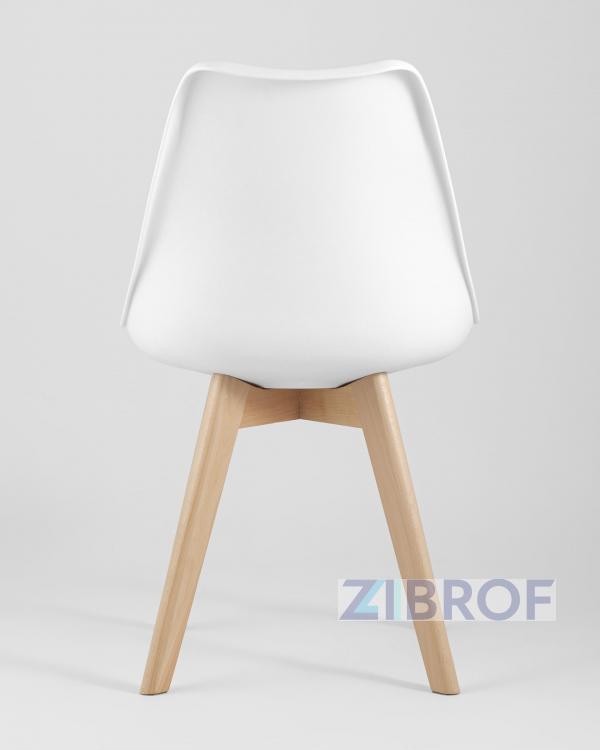 Eames DST, диаметр стола 80 см, 3 стула Frankfurt белые