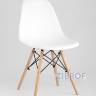 Eames D80 черный, 3 стула Eames DSW белые
